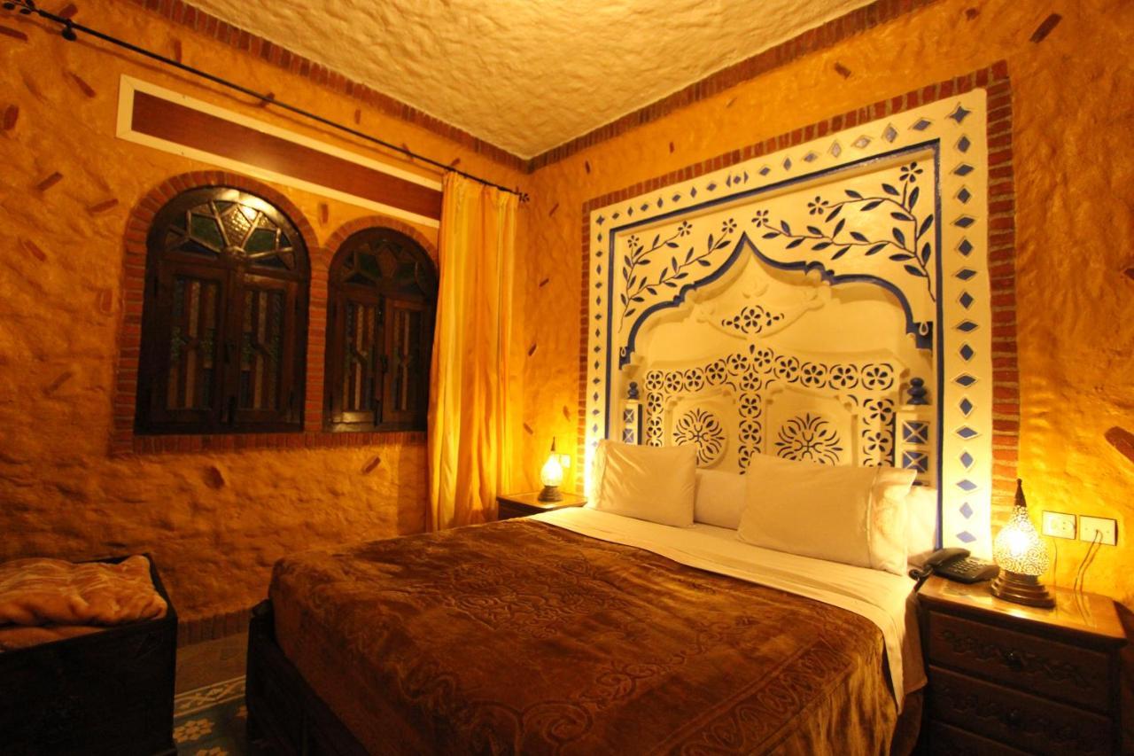Residence Hoteliere Chez Aziz Chefchaouen Bagian luar foto