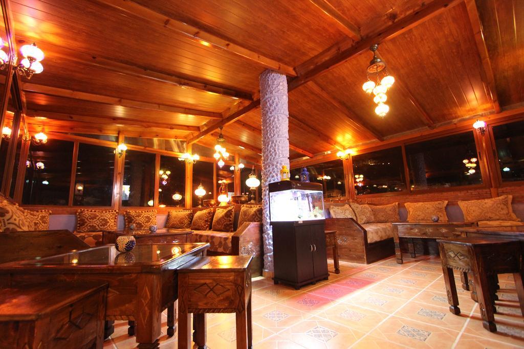 Residence Hoteliere Chez Aziz Chefchaouen Bagian luar foto