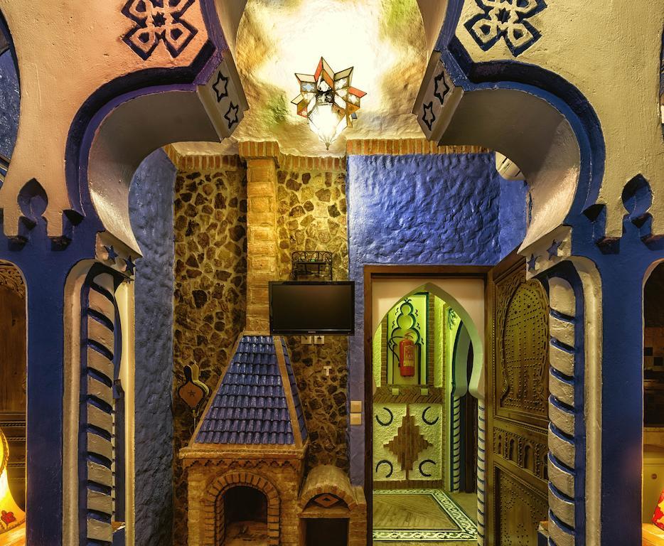 Residence Hoteliere Chez Aziz Chefchaouen Bagian luar foto